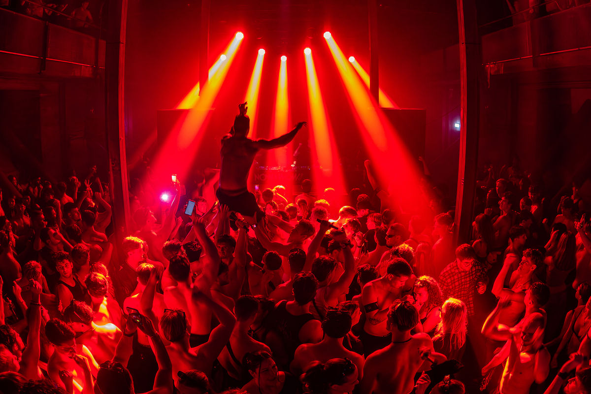 Loading... just a sec